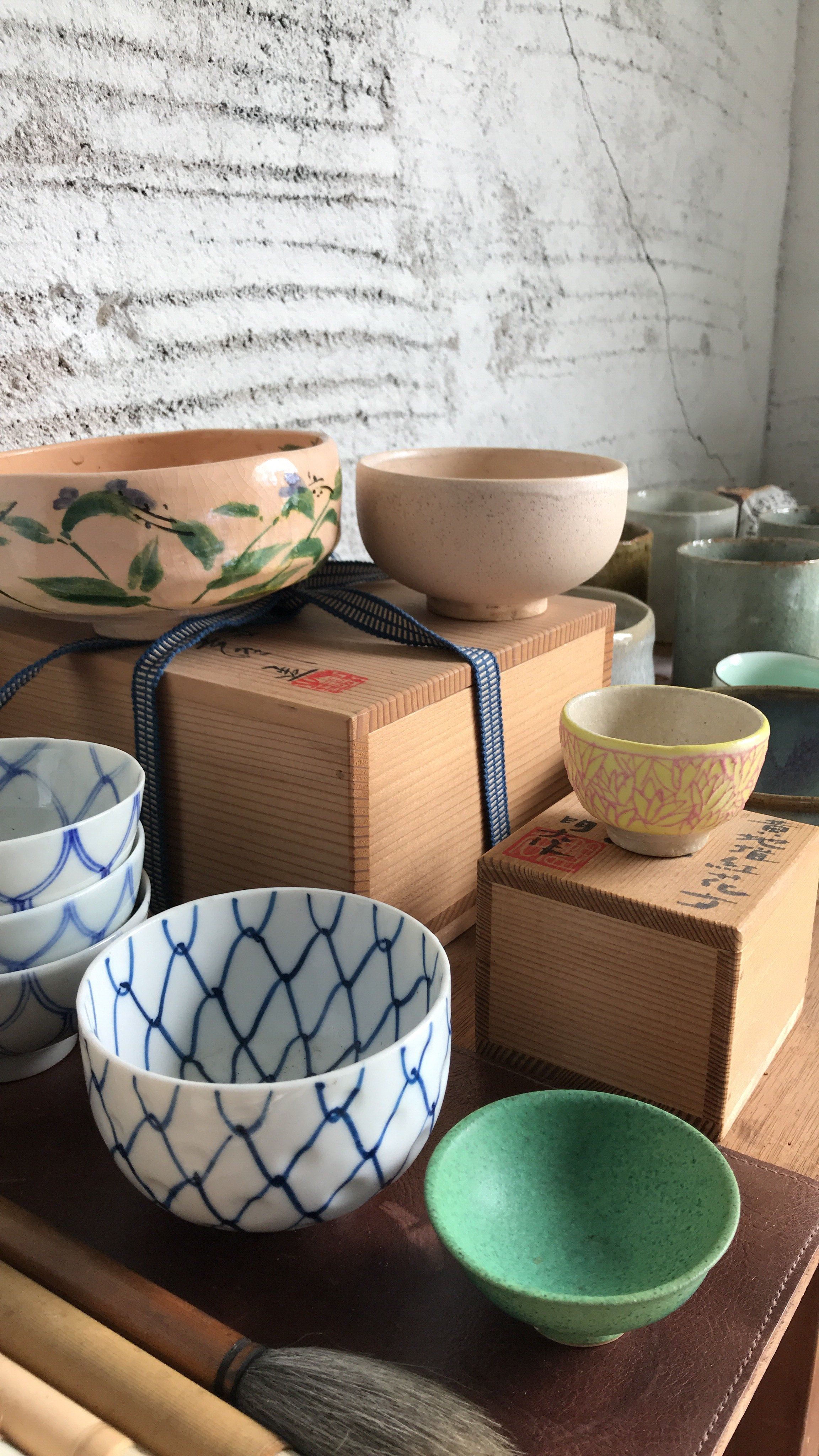 Japanese pottery & ceramics