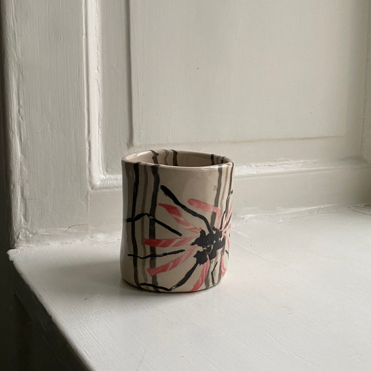 ‘Herbarium’ Tumbler - pink flowers cup Premiata Ceramica Sperimentale 