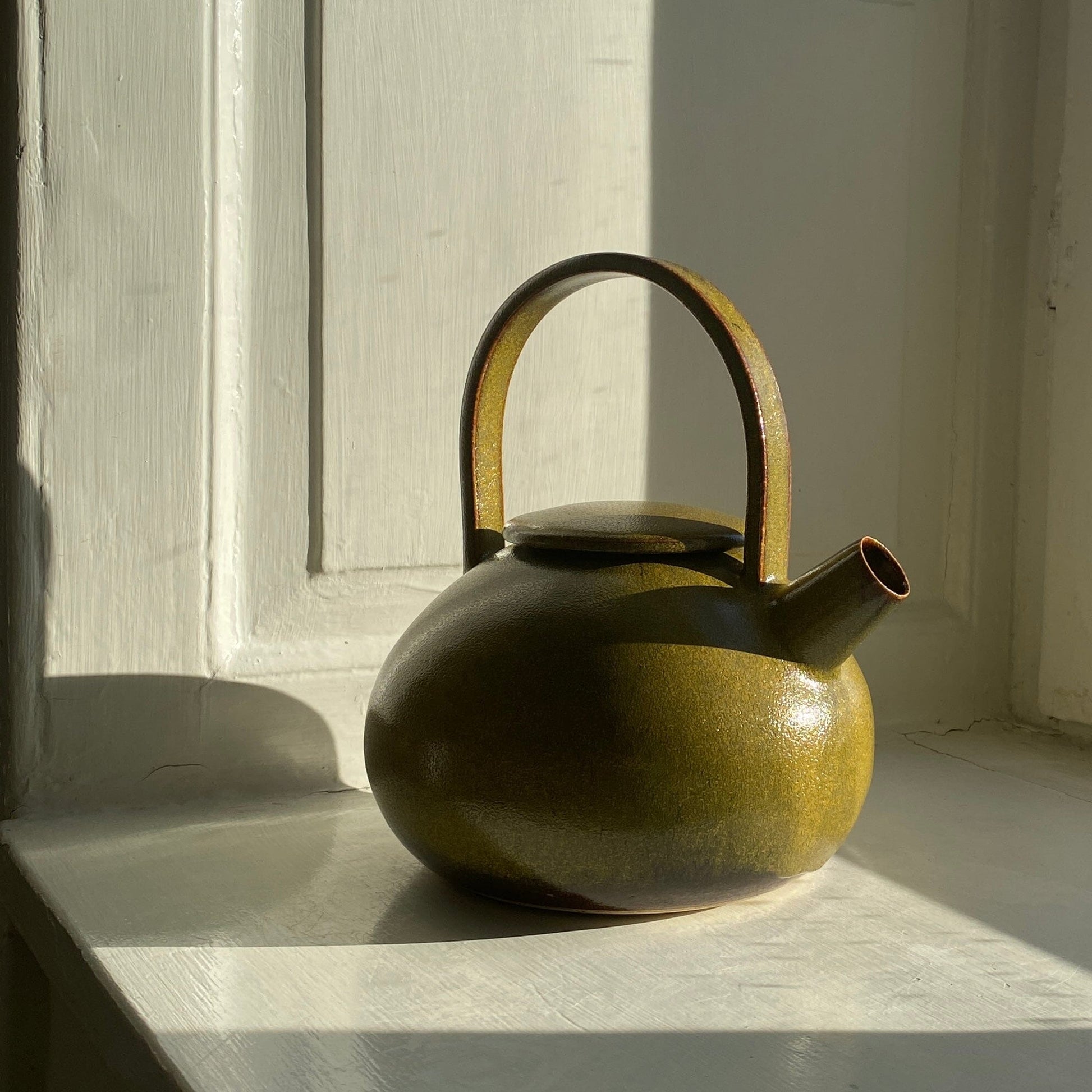 Handthrown teapot - Green, Vibeke Ottesen, YONOBI