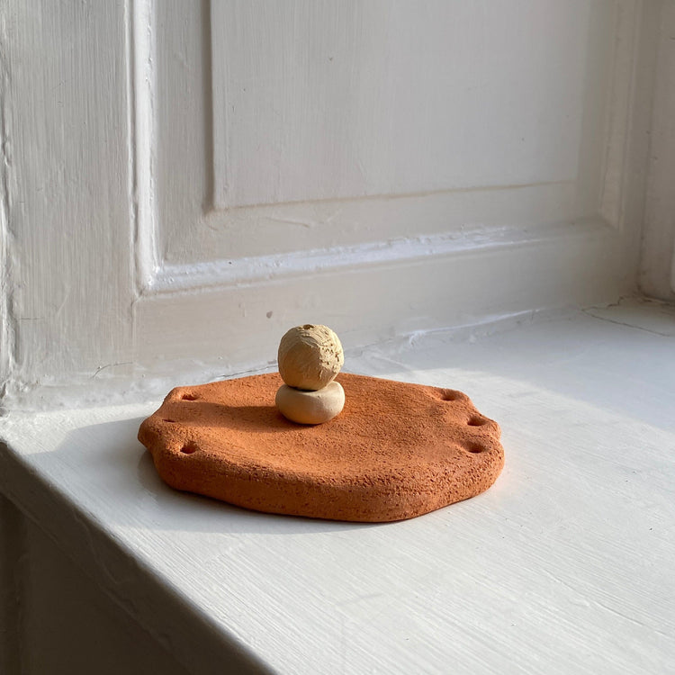 Small Earring Plate with ceramic balls - Terracotta, Atelier 1991, YONOBI