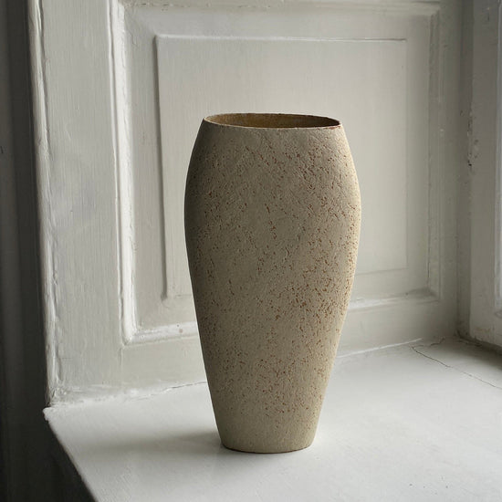 Untitled n°12/2024 vase Linda Ouhbi 