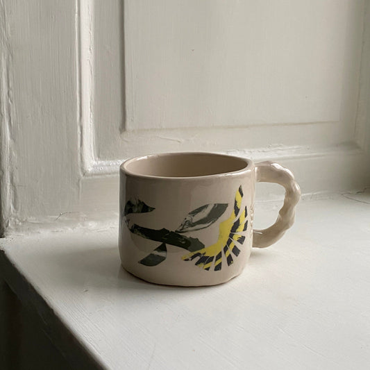 'Herbarium' Mug - Yellow/black flowers mug Premiata Ceramica Sperimentale 