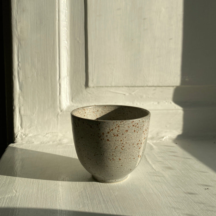 Handthrown cup - pale blue with speckle, Vibeke Ottesen, YONOBI