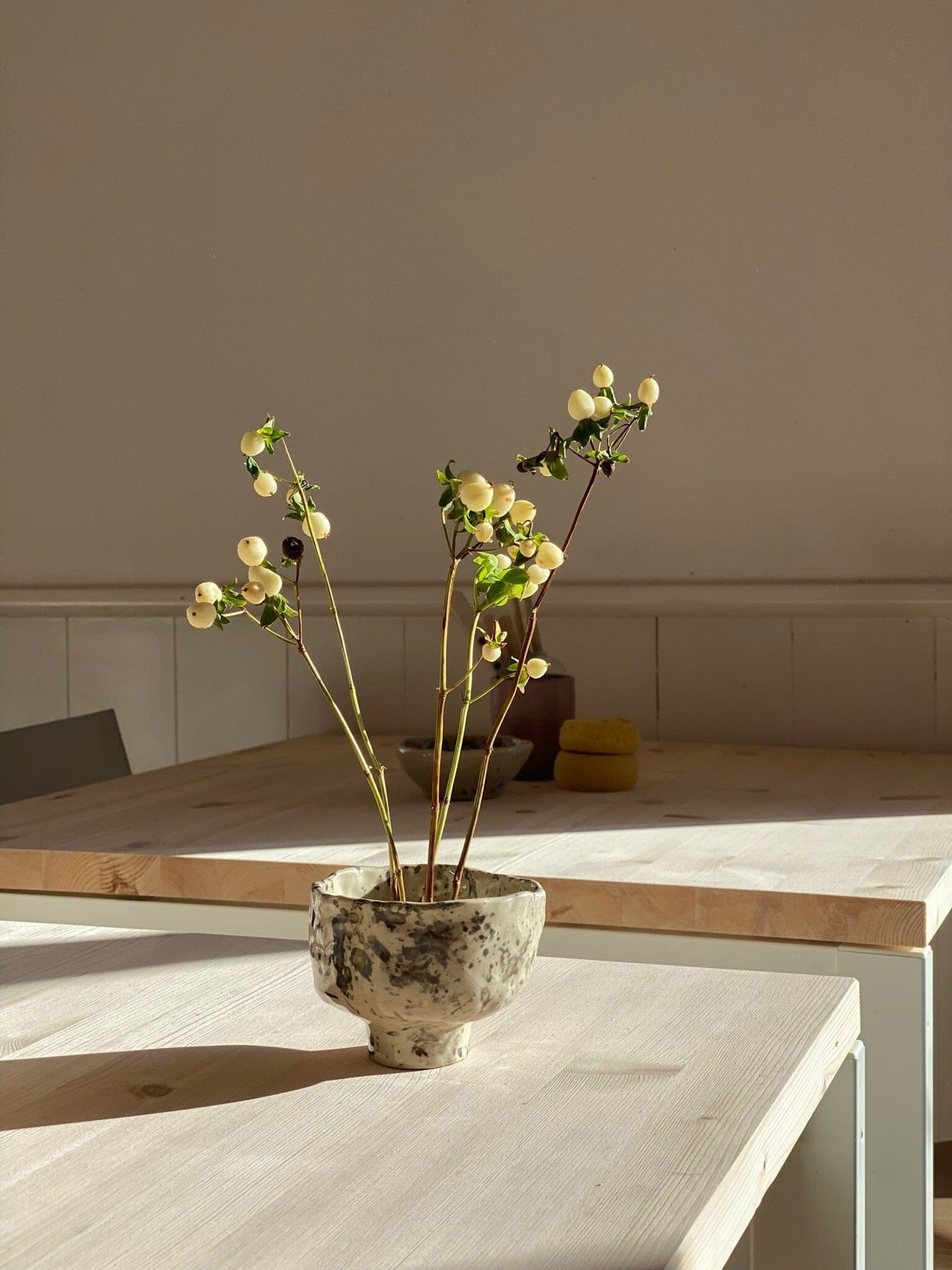 Ikebana vase by Malwina Kleparska Homekit YONOBI 