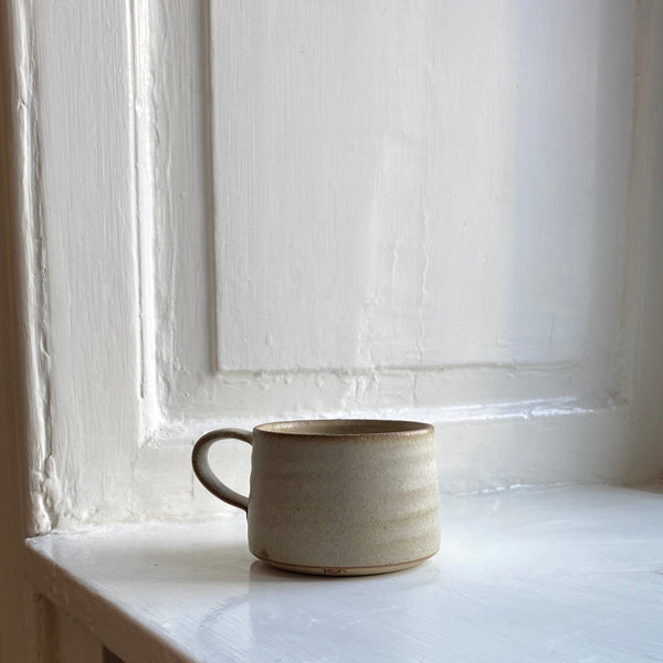 Handmade Ceramic Mugs & Cups for Coffee and Tea