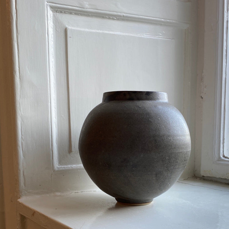 Moon Jar - Guldborg Grey/brown Vase Kristine Vedel Adeltoft 