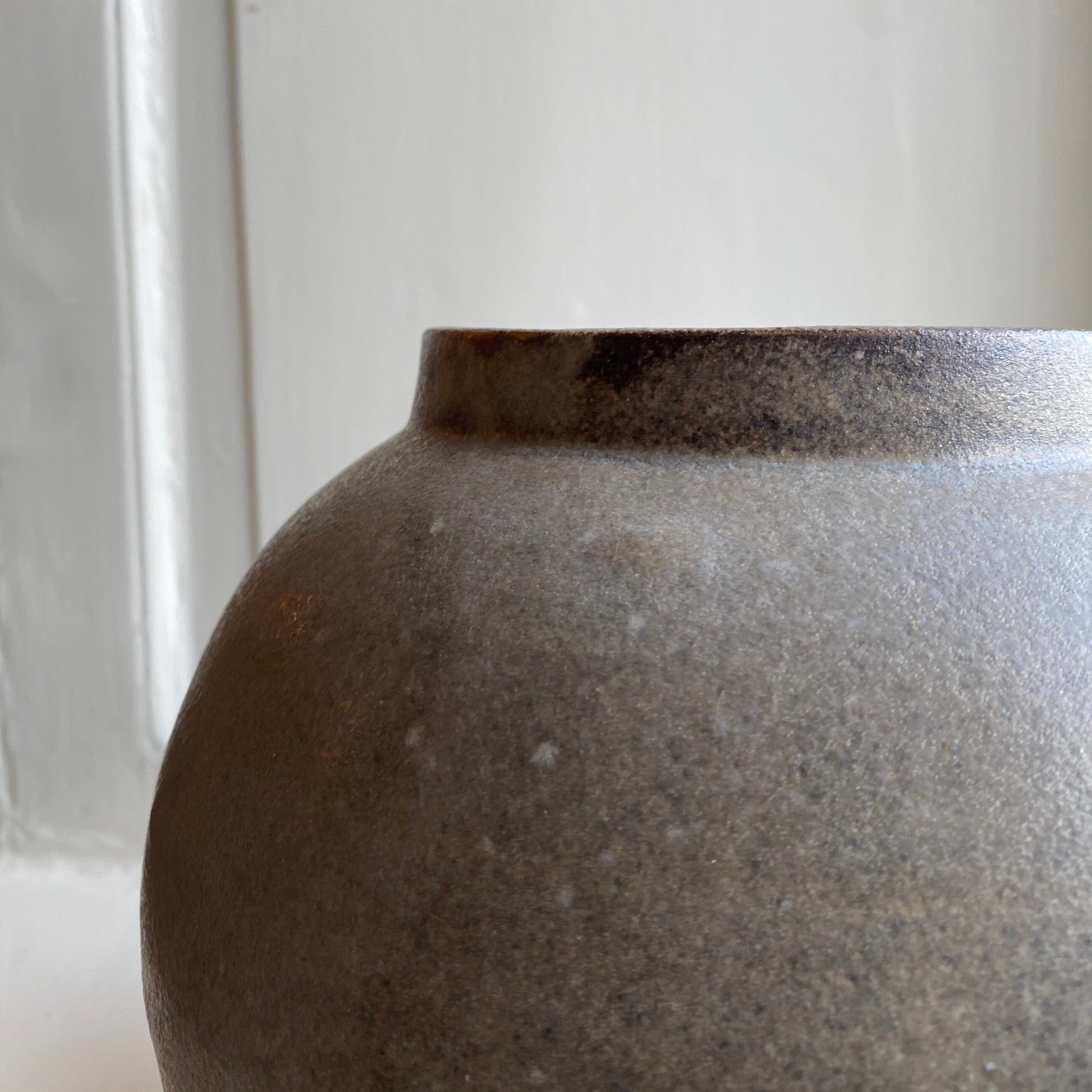 Moon Jar - Guldborg Grey/brown Vase Kristine Vedel Adeltoft 