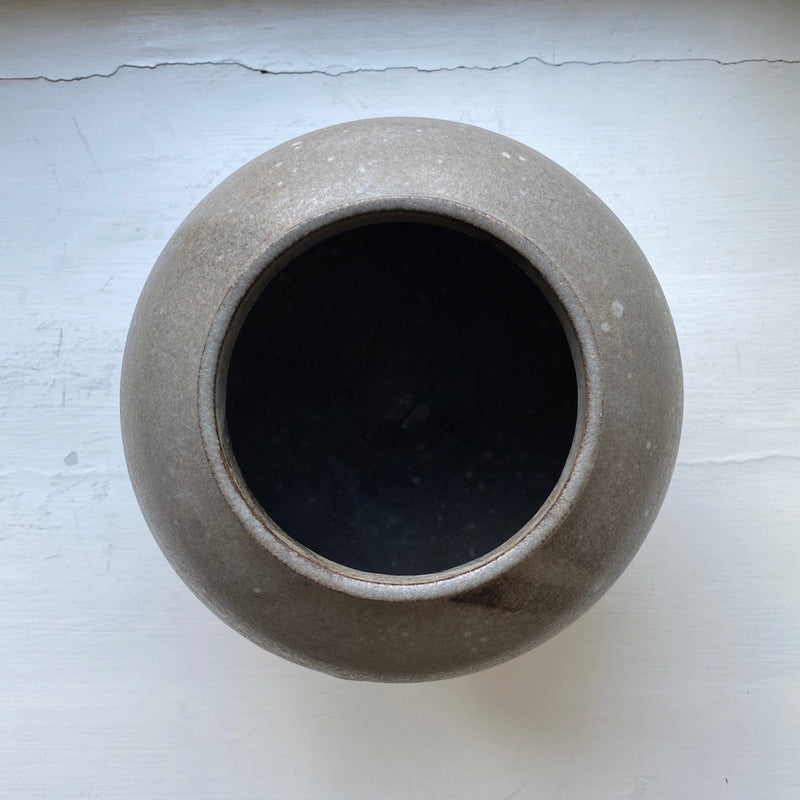 Moon Jar - Guldborg Grey/brown Vase Kristine Vedel Adeltoft 