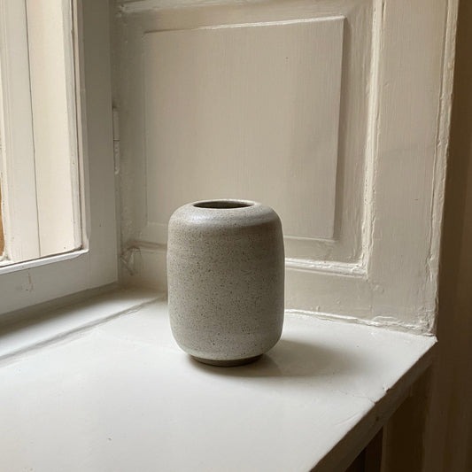 Unique stoneware vase – Medium Vase Tybo 