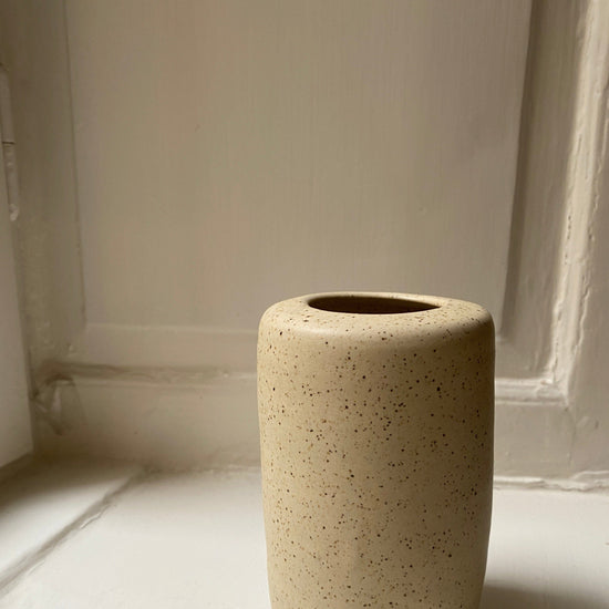 Unique stoneware vase – Small Vase Tybo 