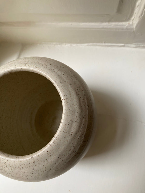 The Art of Repairing Broken Ceramics Creates a New Kind of Beauty - Atlas  Obscura