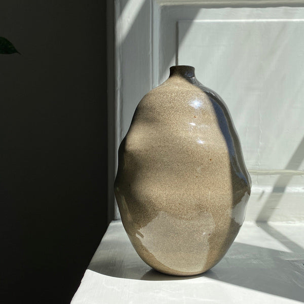 Stoneware Vase no. 4 vase Viki Weiland 
