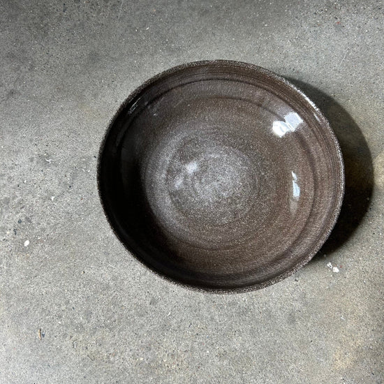 Bowl - large black Bowl Pauline Boisaubert 