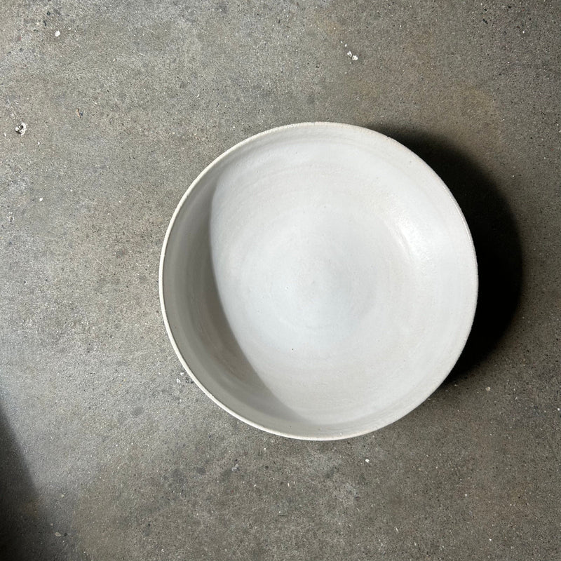 Bowl - medium white Bowl Pauline Boisaubert 