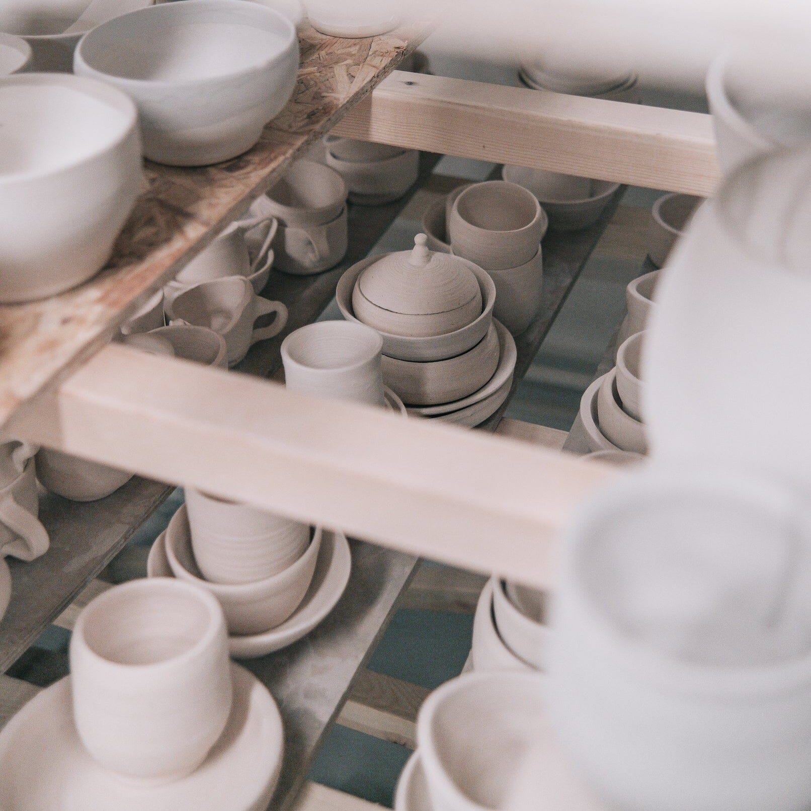 Shipment of ceramics, YONOBI, YONOBI