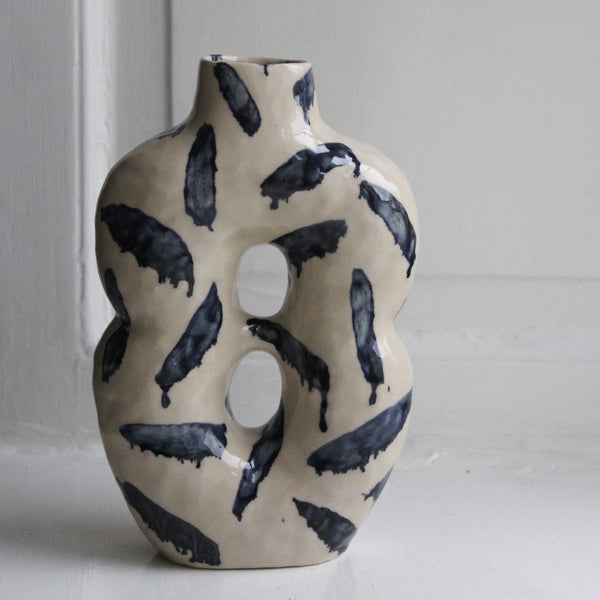 Bone White Vase with two holes and oxide decor, Malwina Kleparska - 