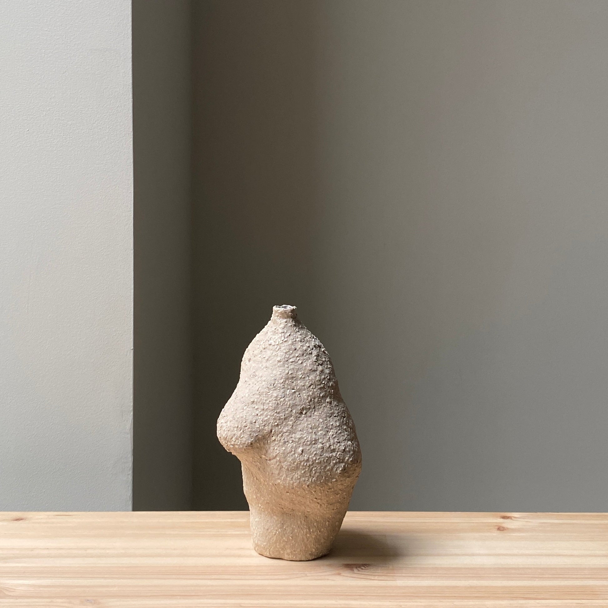 Vase no. 6, Katla Rúnarsdóttir - 