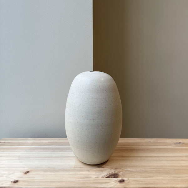 Ren Ingeniører hænge Vases - Handmade ceramics & pottery | YŌNOBI